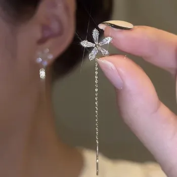 Japanski i Južna Koreja identitet gorski kristal cvijet sa нишевый dizajn nova moda temperament naušnice